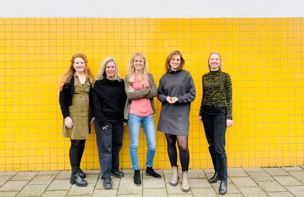 WDJArchitecten_rotterdam_VROUWEN_vrouwendag_team_WDJA_Van Nellefabriek